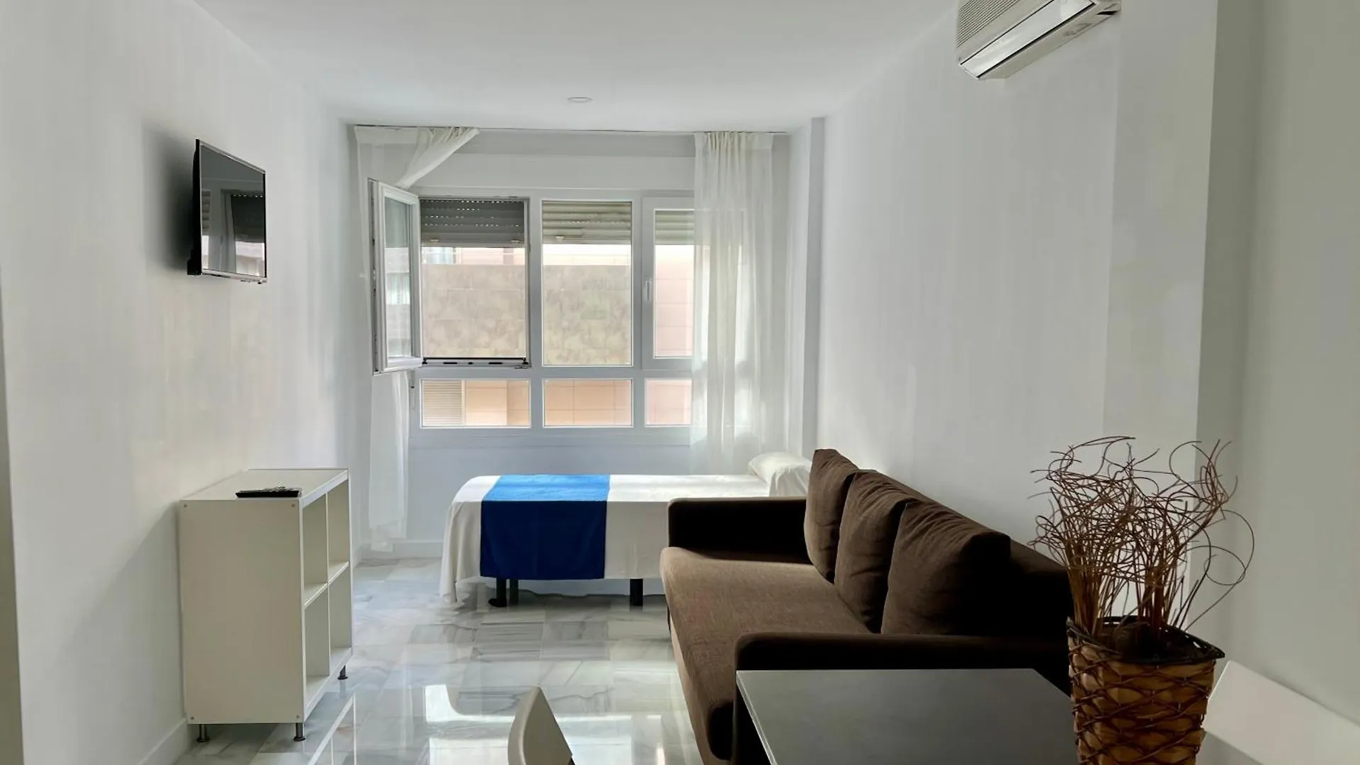 Affittacamere Hotel Hospederia Imar Cadice
